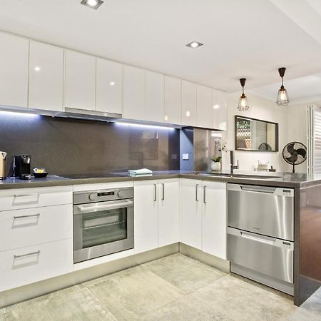Ferienwohnung Elegantly Modern 2-Bed In The Heart Of Chippendale Sydney Exterior foto